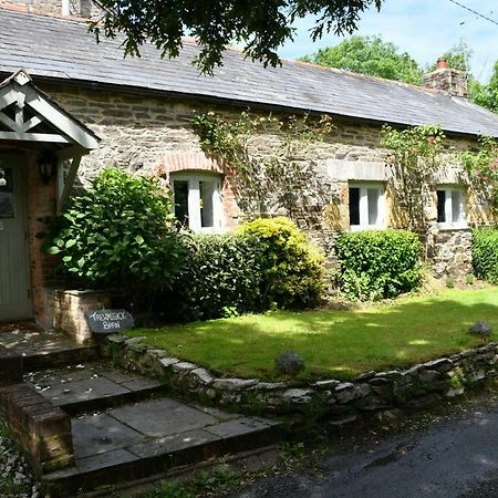 Trewassick Barn Bed & Breakfast นิวคีย์ ภายนอก รูปภาพ